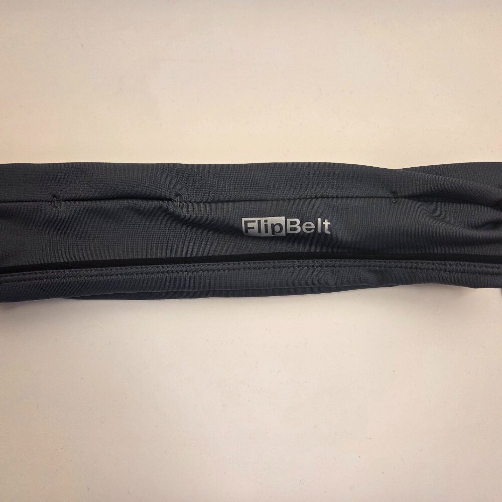 FlipBelt Zipper Running Belt – Charcoal, M/L